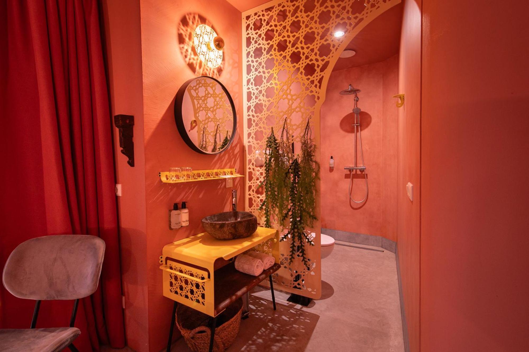 Hotel Bizar Bazar Arnhem Dış mekan fotoğraf