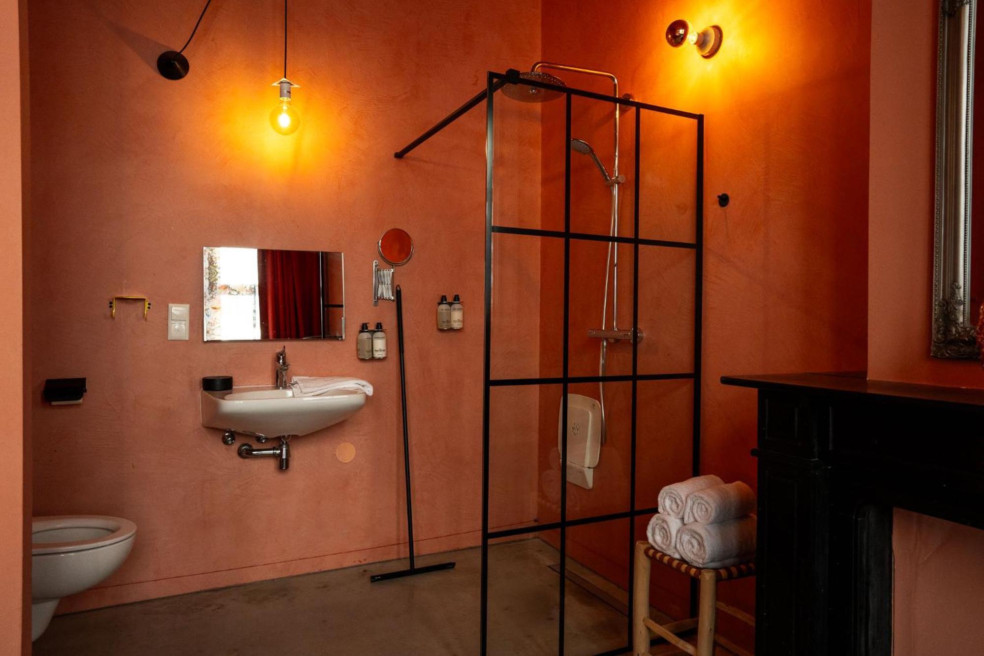 Hotel Bizar Bazar Arnhem Dış mekan fotoğraf